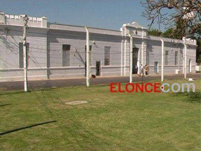 Encontraron manejando a acusado de matar a dos mujeres en un choque y termin� preso