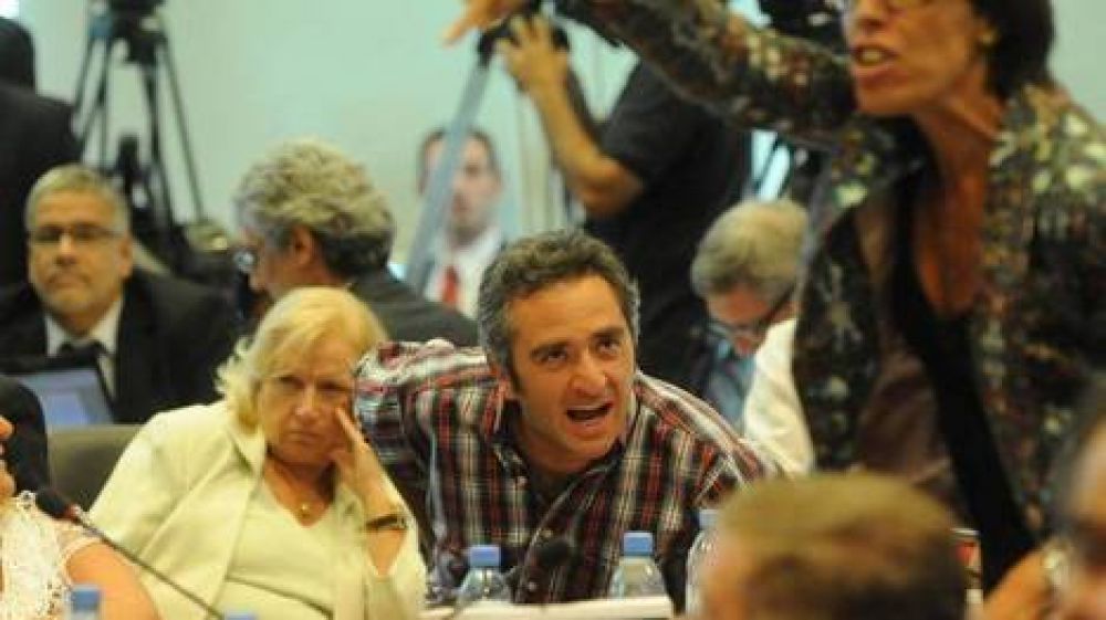 Insultos, amenazas y chicanas, en las peleas pol�ticas del a�o