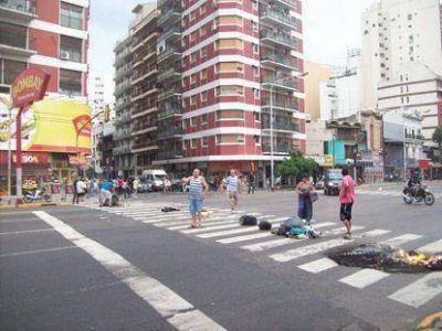 Reclamos desesperados de vecinos que llevan d�as sin luz, agua ni ascensores