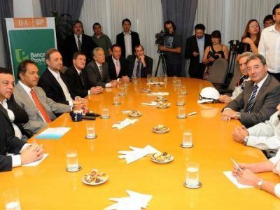 Cr�dito a Toyota para ampliaci�n