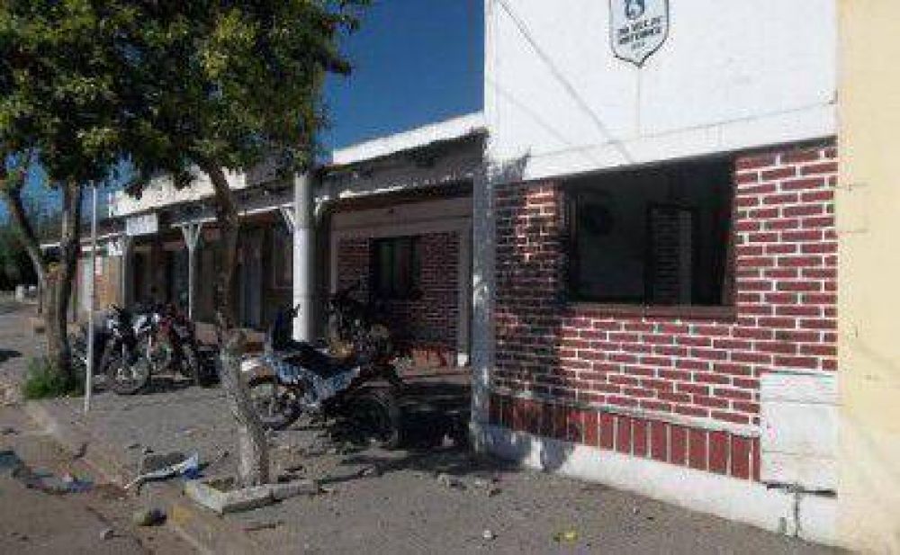 Navidad violenta en Monterrico: ebrios golpearon a polic�as