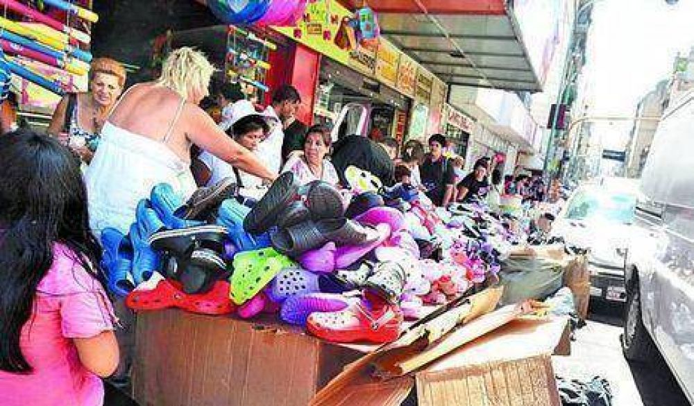 Once: hay un puesto ilegal por cada comercio