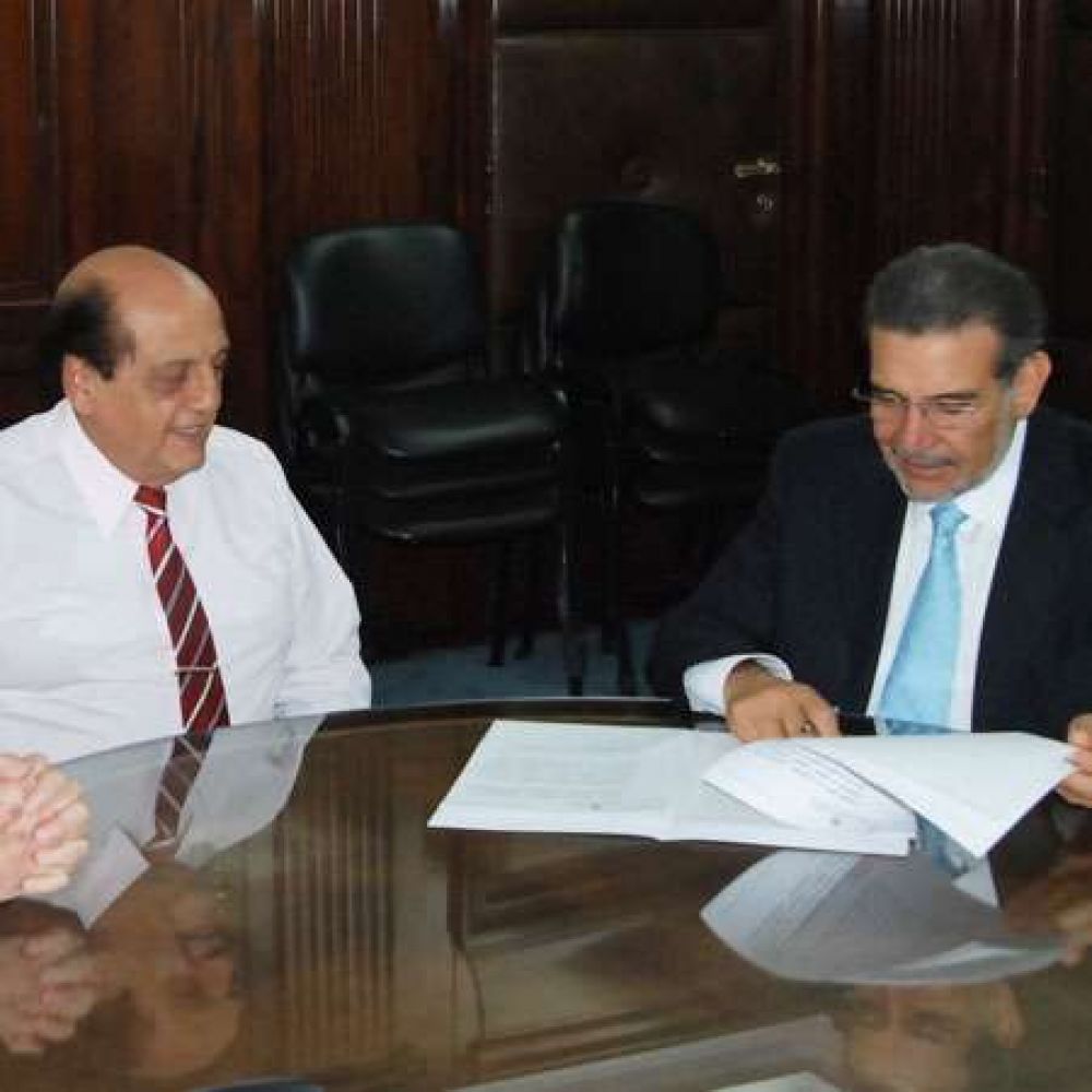 La Rioja firmar� con la naci�n un acuerdo por refinanciaci�n de deudas