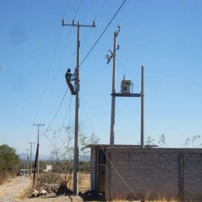 Vecinos del barrio San Andr�s reclaman el tendido el�ctrico en la zona