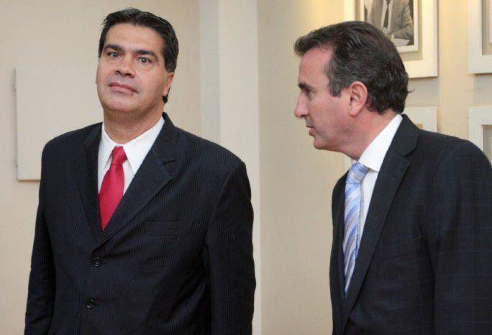 Un alivio para P�rez: hoy firma el desendeudamiento con la Naci�n