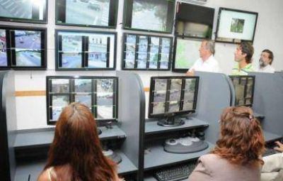 Con miras a reforzar la prevenci�n en la ciudad, el Municipio inaugur� el nuevo Centro de Monitoreo