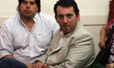 Para la UCR, Francisco P�rez "extorsiona medi�ticamente" con el default