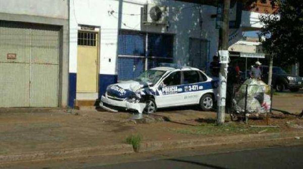Pasaron a disponibilidad al polic�a alcoholizado que choc� con el patrullero