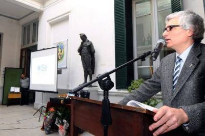 Estimulan con $25 mil a estudiantes avanzados de Ingenier�a