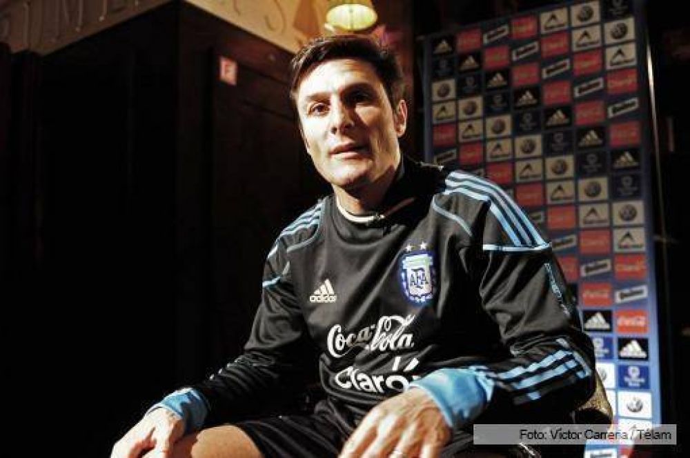 Zanetti elogi� a Sabella y dijo que siempre sue�a con volver a la Selecci�n