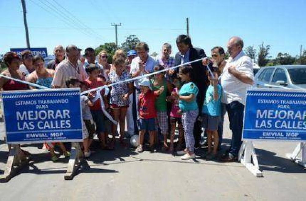 Pulti inaugur� obras de mejoramiento integral para los barrios Parque Palermo y Las Heras