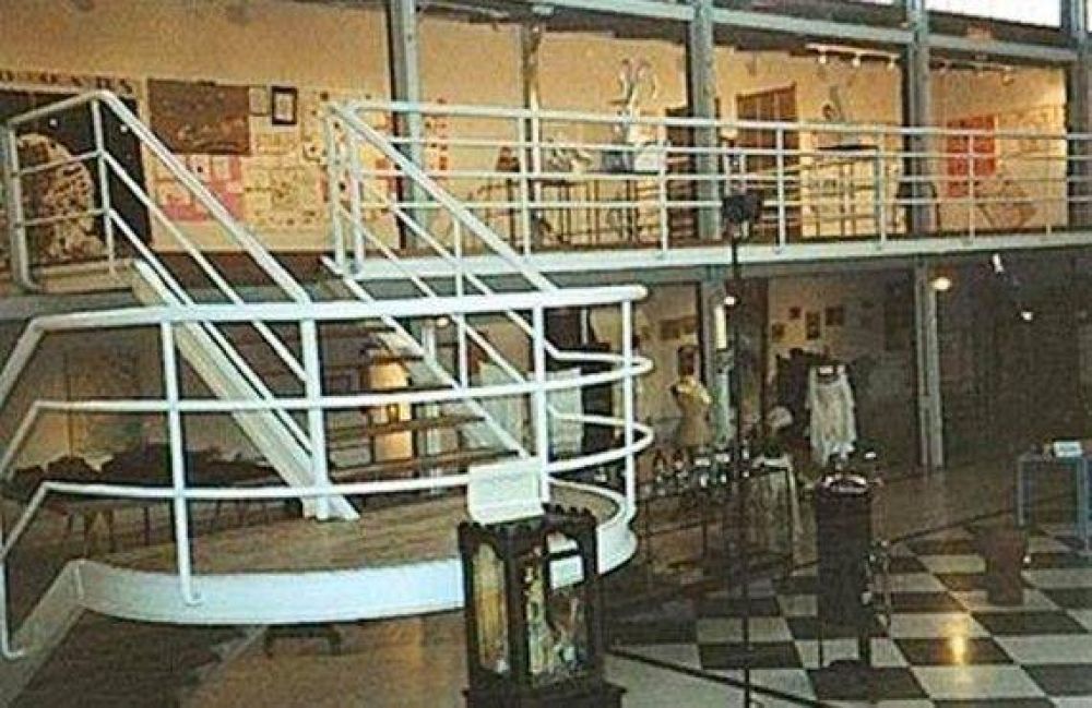 Instalaci�n Colectiva Callejera en el Mulazzi