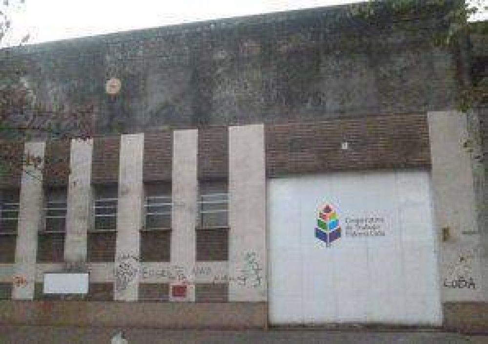 Proh�ben venta de productos de la cooperativa Fideera