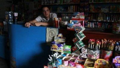 M�s de 8 mil comercios porte�os damnificados por los cortes de luz
