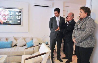 Urtubey particip� en la inauguraci�n de obras del Hospital Privado Tres Cerritos