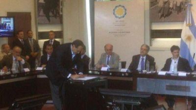 Tucum�n refinanci� su deuda con la Naci�n a tasa fija del 6 % por 20 a�os