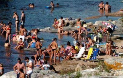 Turismo en Carlos Paz: muchas consultas hacen crecer expectivas
