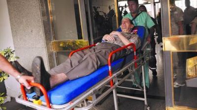 Dram�tico rescate de enfermos y ancianos en dos torres de Boedo