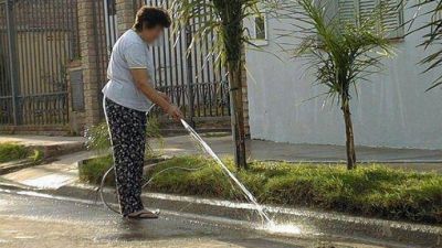 Labraron las primeras 37 actas de infracci�n por derroche de agua