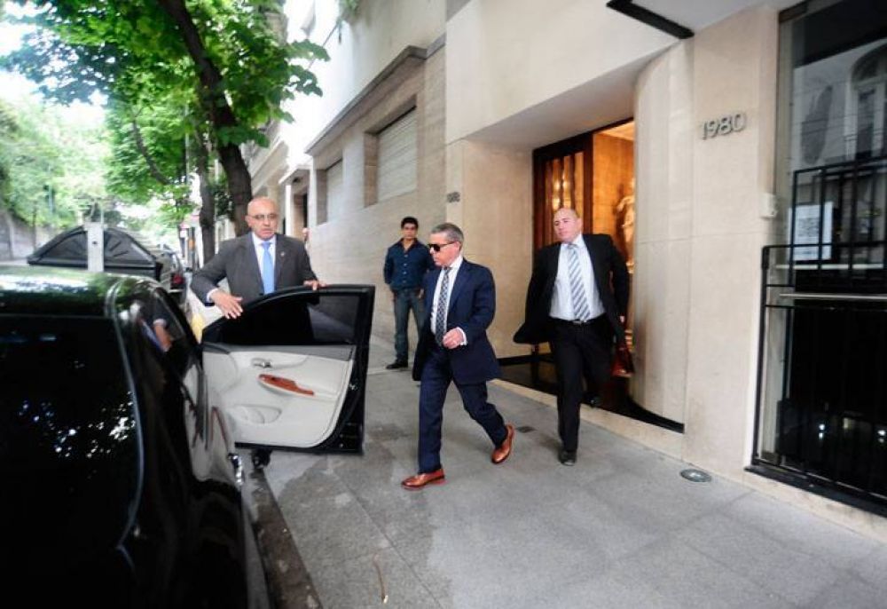 Denuncias de coimas contra el juzgado de Oyarbide conmocionan Tribunales