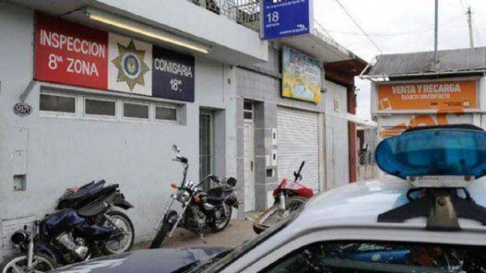 Un micro se detiene en un sem�foro en Rosario y le roban el equipaje a viajeros tucumanos