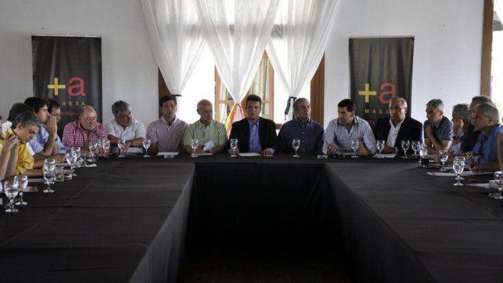 Con cr�ticas al PJ y al PRO, Massa lanz� la mesa nacional del Frente Renovador