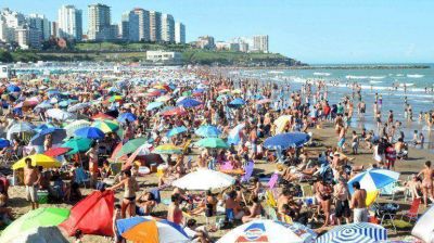 Playas y rutas colmadas en el �ltimo fin de semana del a�o