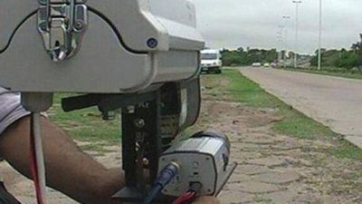 Fotomultas: los controles se realizar�n solo en las zonas rectas	 