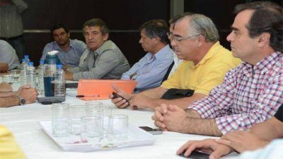 El gobierno confirm� las paritarias para el 6 de enero	 