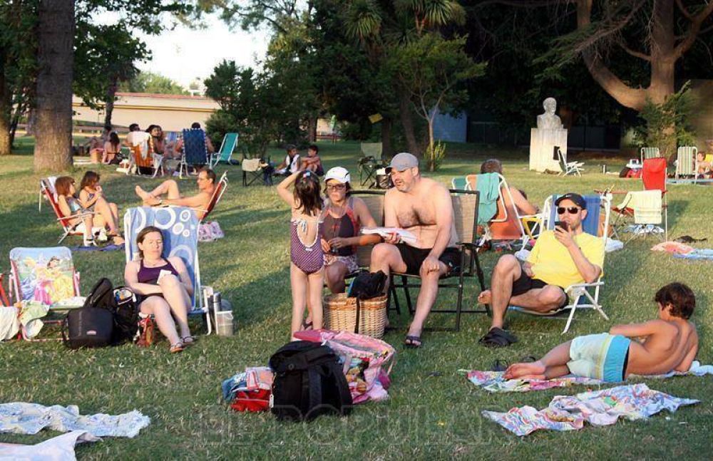 La ola de calor continuar� hasta fin de a�o