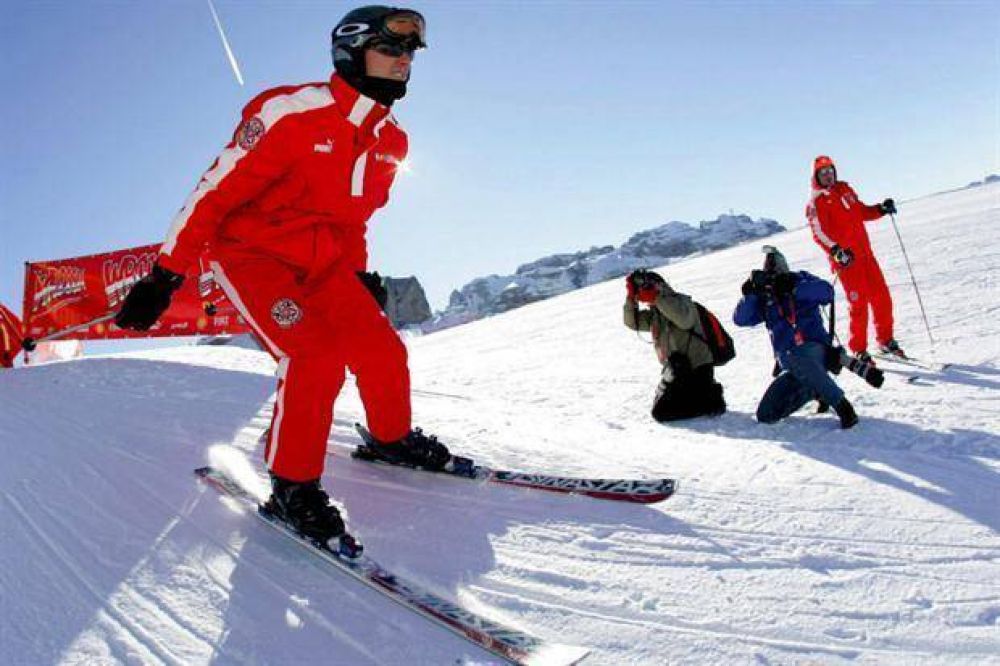 Michael Schumacher est� grave, luego de sufrir un accidente de esqu� en Francia