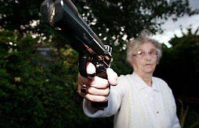 Una mujer de 66 aos mat a su yerno de dos tiros en la nuca