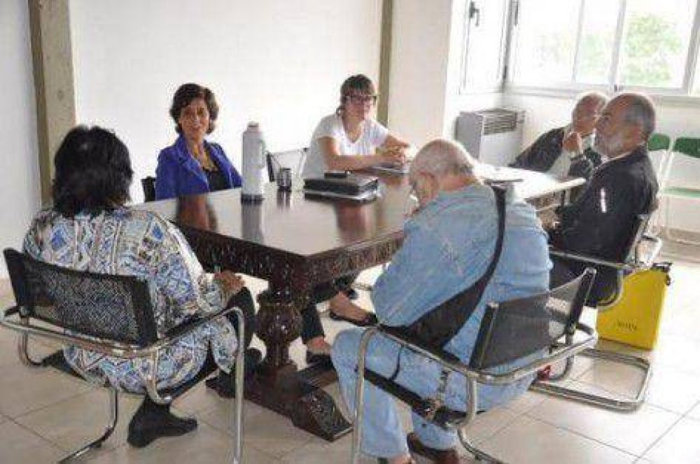 Representantes de pueblos originarios se reunieron con funcionarios municipales