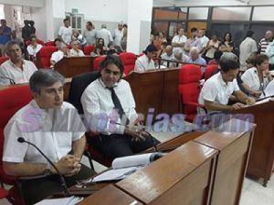 A media luz, el Concejo aprob� el Presupuesto para San Mart�n