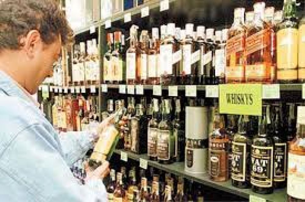 Clausuraron salones y comercios por falta de habilitaci�n y venta de bebidas alcoh�licas