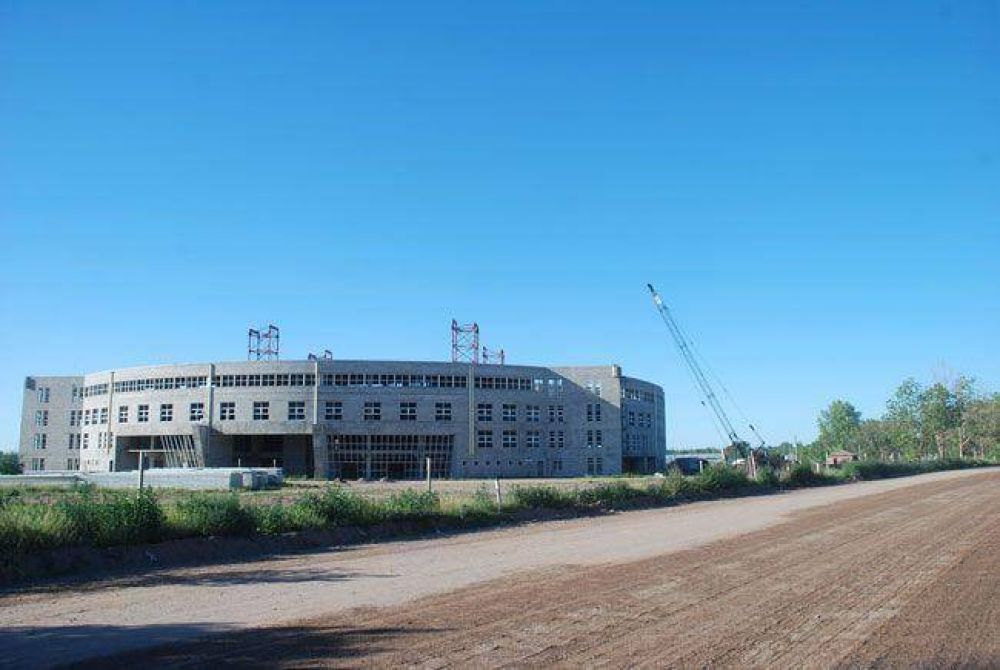 Le adjudicaron a INARCO, la empresa del Megaestadio, una obra por 29 millones