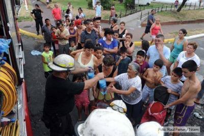 Ola de calor: el Gobierno moviliza a fuerzas de seguridad para asistir a la gente por los cortes