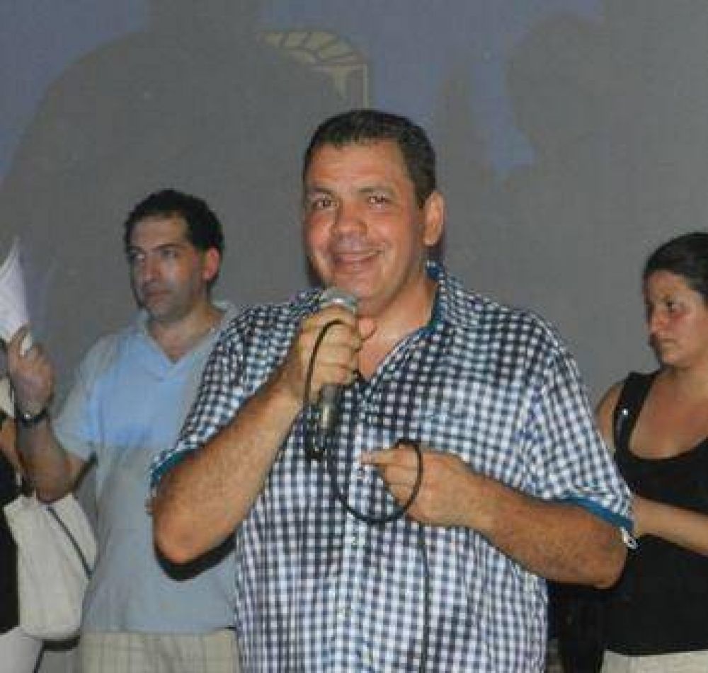 Gustavo Aguilera convoc a la "unidad" del peronismo de San Fernando al asumir como presidente del partido 