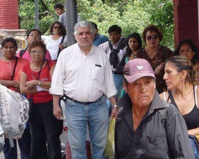 Denuncian indefensi�n de usuarios del transporte durante feriados por las fiestas