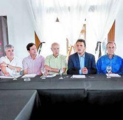 Un riojano ya es parte de la mesa chica del Frente Renovador