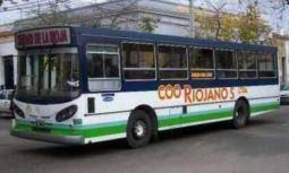 La Cooperativa Riojano�s despidi� al menos a 25 choferes