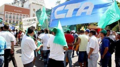 Estatales continuar�n sus reclamos con cortes de calles y rutas