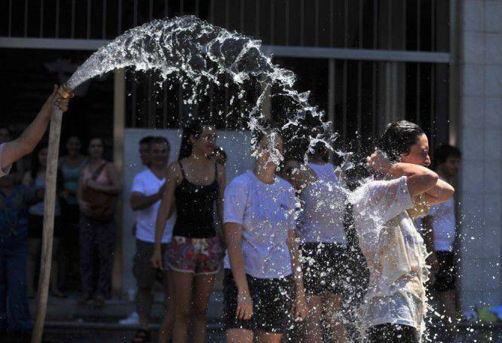 La sensaci�n t�rmica supera los 40� y sigue sin llover
