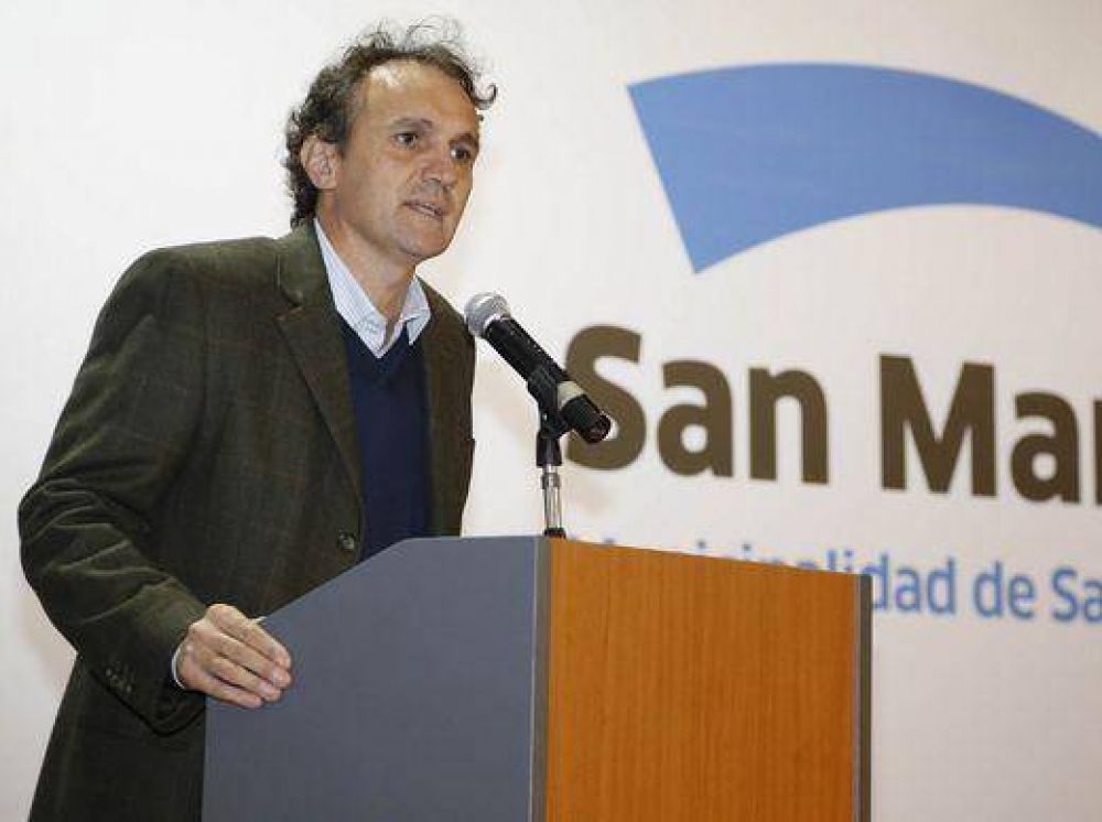 El presupuesto 2014 tiene como ejes la racionalidad en el gasto y la eficiencia en la inversi�n