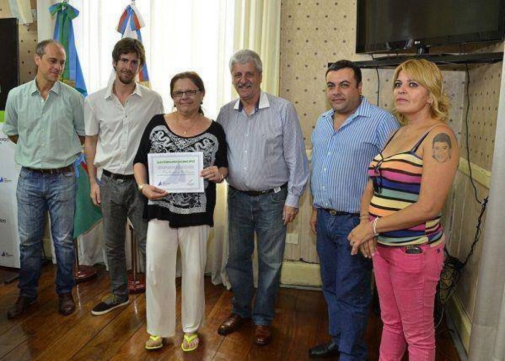 El Municipio entreg� subsidios de $5000 a murgas de San Fernando