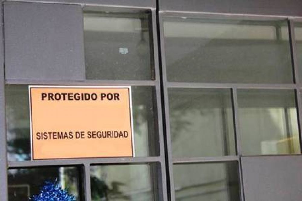 En San Isidro dan recomendaciones para dejar la casa segura durante las vacaciones 