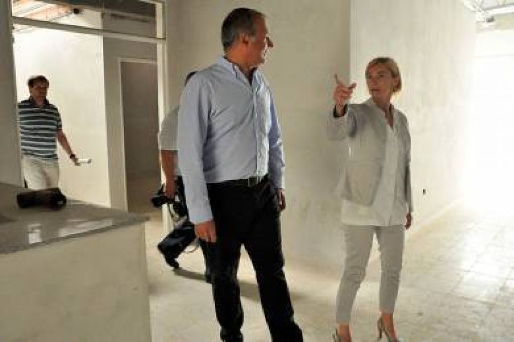 La ampliaci�n y remodelaci�n del Hospital Alvear estar�an terminadas en setiembre 2014