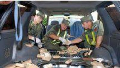 Gendarmer�a Nacional secuestr� cuatro kilos de coca�na en Salta