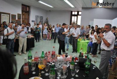 Curetti particip� del brindis de fin de a�o en el Palacio Municipal