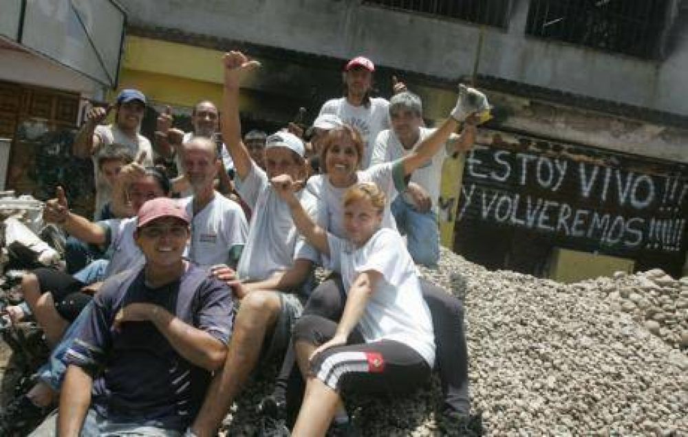 A un comerciante de Arg�ello Norte sus clientes lo daban por muerto, sali� a desmentirlo